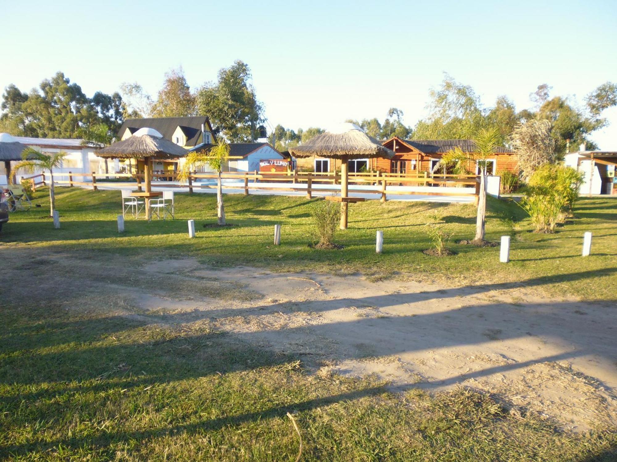 Complejo Sol Y Luna Gualeguaychú Exterior foto